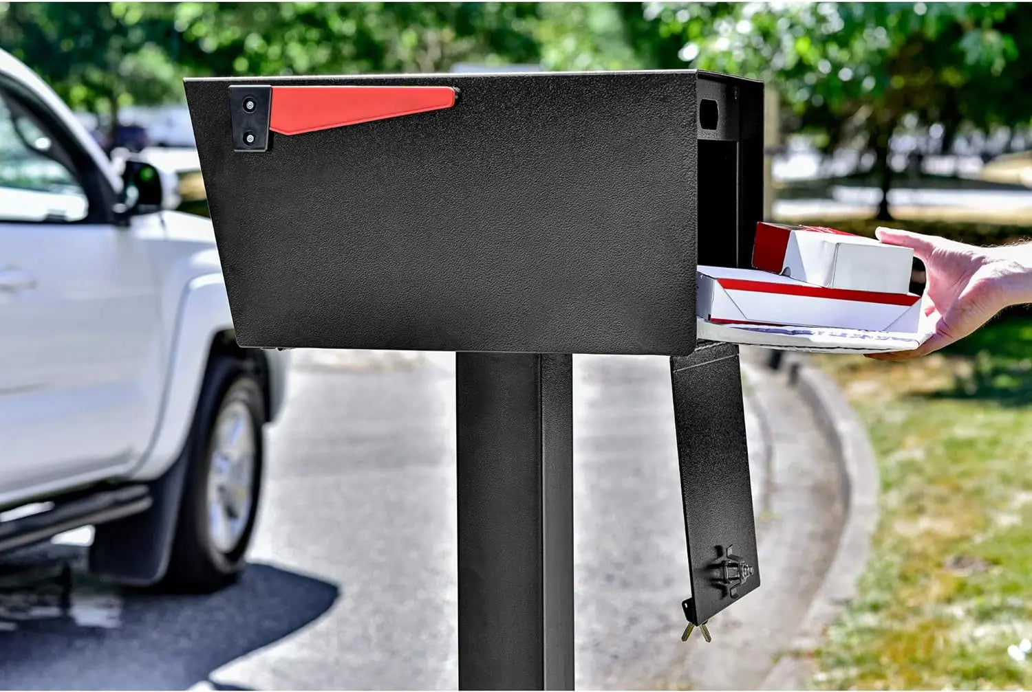 7526 Mail Manager Street Safe Locking Security Mailbox, Black